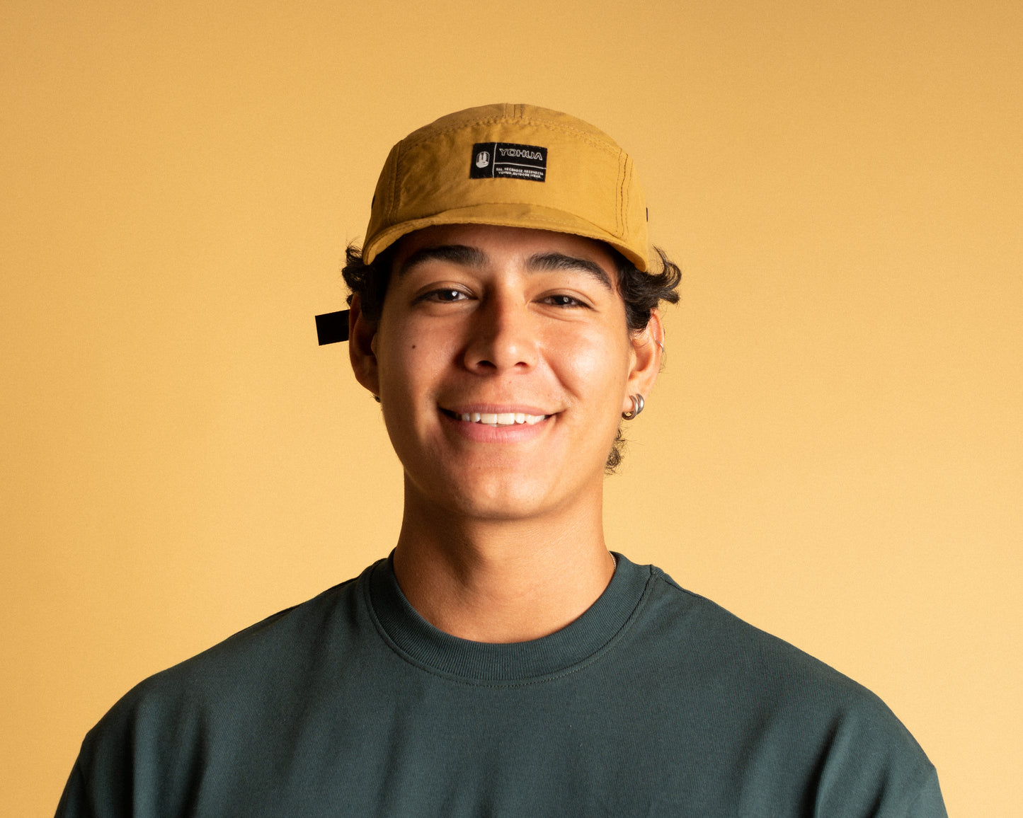 Yohua 5-Panel Flex-Brim | Ultraligera y Empacable | TAWNY
